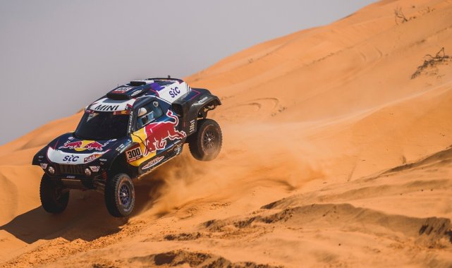 2022 Dakar Rallisi'nde sürücüleri zorlu ve tehlikeli bir rota bekliyor