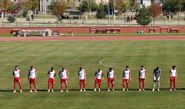 24Erzincanspor Teknik Direktörü Toros: "Kazanmaya devam edeceğiz"