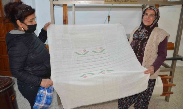 300 yıllık gelenekle ev ekonomisine katkıda bulunuyor