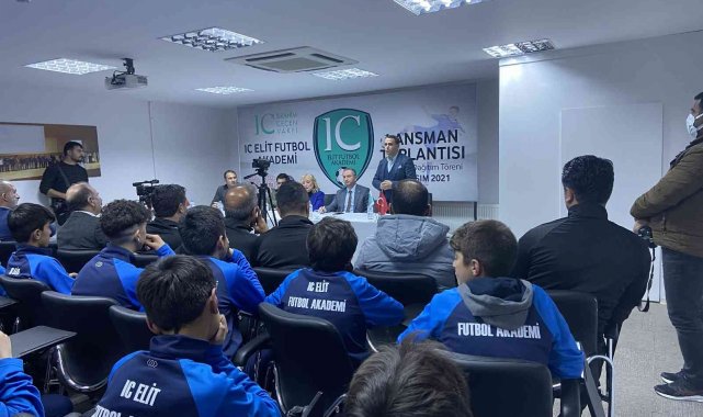 'Geleceğin Yıldızları' IC Futbol Akademisi'nde yetişecek