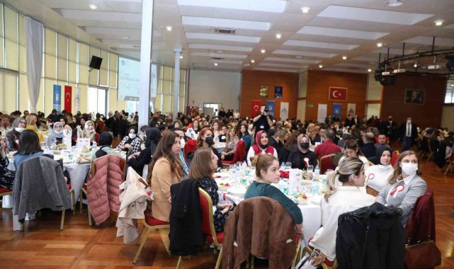 40 bin öğretmene 40 bin fidan