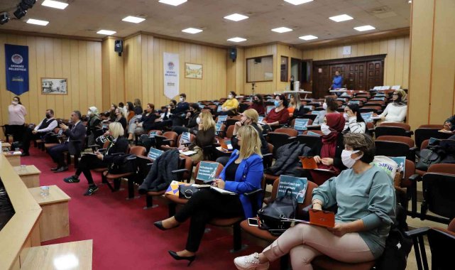 Akdeniz Belediyesi personeline 'proje yönetimi ve danışmanlığı' eğitimi