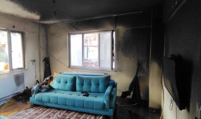 Alevleri söndürmek isterken dumandan zehirlendi