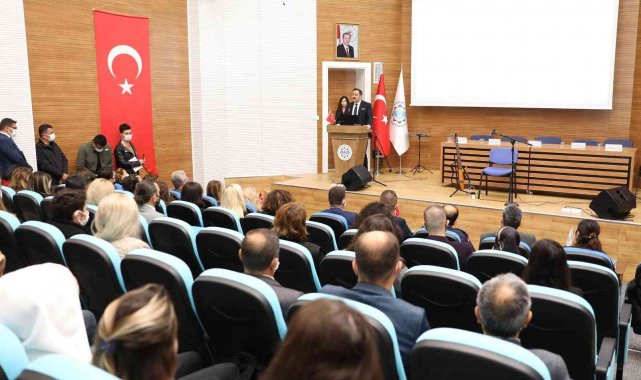 ALKÜ'de kadına şiddet konuşuldu