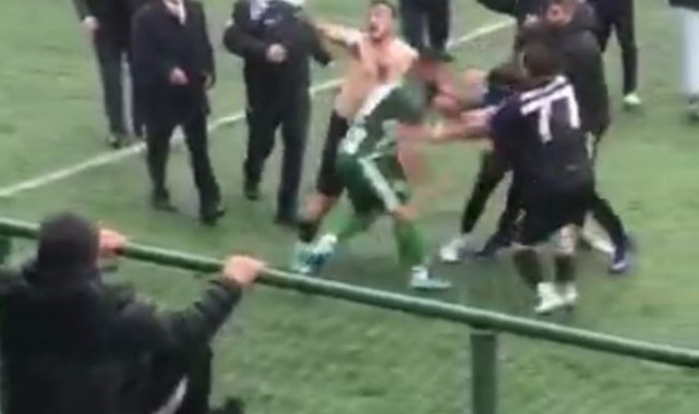 Amatör maçta kavga