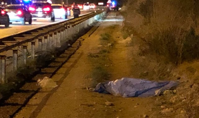 Antalya&#039;da iki arkadaşın bisikletli yolculuğu ölümle sonuçlandı: 2 ölü