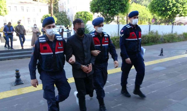 Antik kentte yürüyen turistleri 'Hükümet aleyhine sloganlar atıyorlar' diye paylaşan şüpheli yakalandı