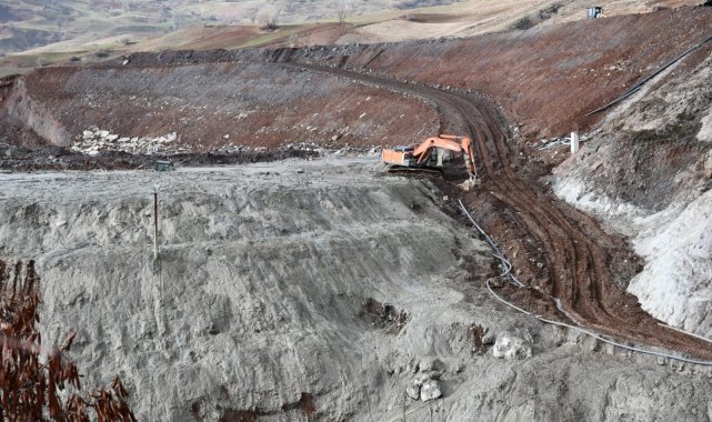 Atık havuzu patlayan maden şirketinde incelemelerde bulundu