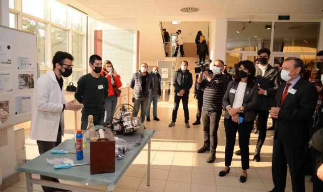 Atıkları sanat eserine dönüştürdüler