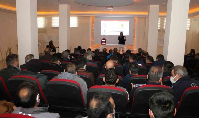 Aziziye Belediyesi çalışanlarına Afet Farkındalık Eğitimi