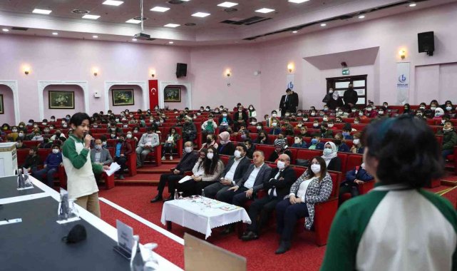 Bağcılar Belediyesi tarafından geleneksel hale getirilen Çocuk Şurası'nın bu yıl 19'uncusu düzenlendi