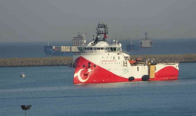 Barbaros Hayreddin Paşa Araştırma Gemisi Samsun'da