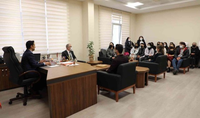 Bartın Üniversitesi Adalet Programı öğrencileri yeni Adalet Sarayını gezdi