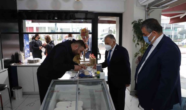 Başkan Büyükkılıç, esnaf ve vatandaşla buluştu