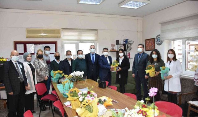 Başkan Çelik'ten öğretmenlere 24 Kasım jesti