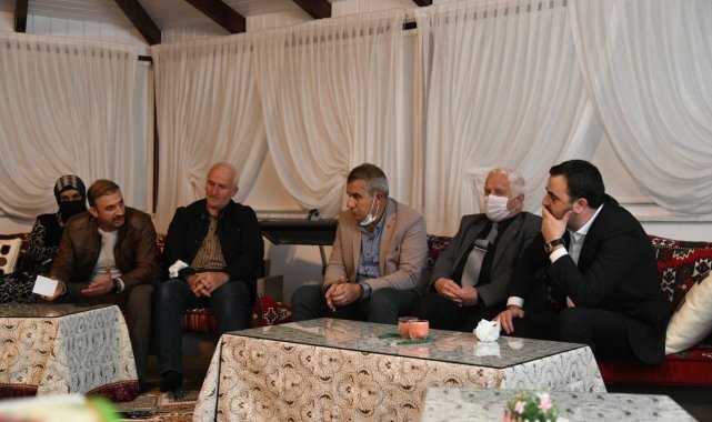 Başkan Özlü, vatandaşlarla bir araya geldi