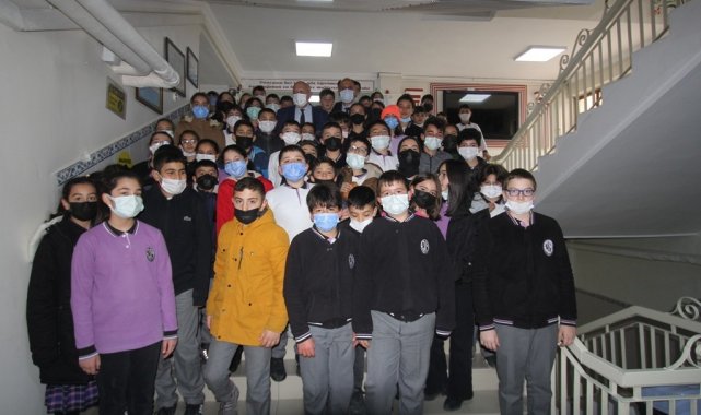 Başkan Pekmezci, öğretmenleri unutmadı