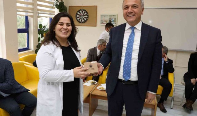 Başkan Üçok: "Öğretmenlerimizle bir gün değil her gün birlikteyiz"