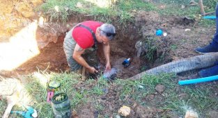 BASKİ ekipleri Ayvalık'ta ihbarlara anında müdahale ediyor