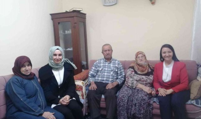 Bilecik'te "Bir Yastıkta Kırk Yıl" projesi hayata geçti