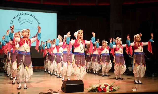 Bodrum'da öğretmenler sahneye çıktı