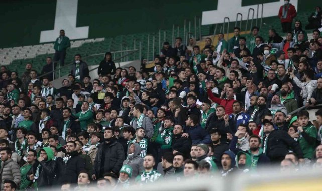 Bursaspor'a hem para hem bloke cezası