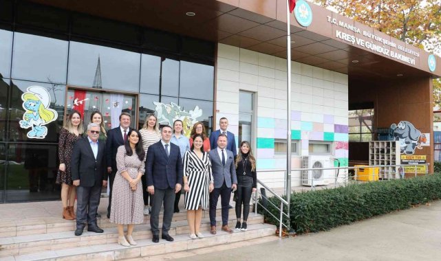 Büyükşehir öğretmenlerini unutmadı