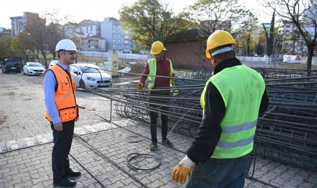 Çayırova'da Kent Meydanı projesinin startı verildi