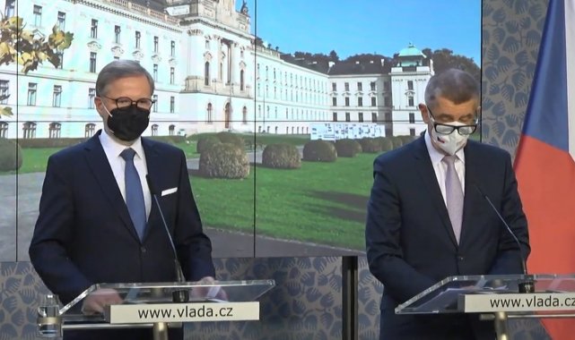 Çekya'da mevcut Başbakan ve göreve başlayacak olan Başbakan Fiala'dan ortak aşı kampanyası