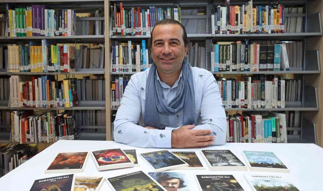Çocukluk hayallerini kitap kapaklarına taşıdı