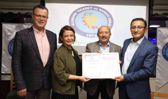 Coğrafi işaret alan Alaşehir asma yaprağı için toplandılar