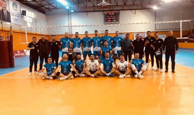 Develi Belediyespor doludizgin devam ediyor