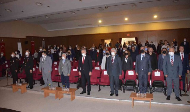 Didim'de Öğretmenler günü düzenlenen programla kutlandı