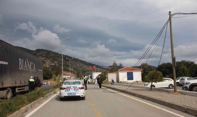 Direkler kırıldı, konteynır sürüklendi