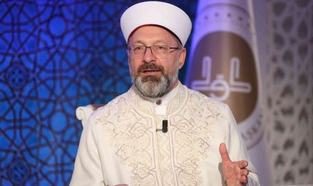Diyanet İşleri Başkanı Erbaş: "Çocuklarımız yalan söylediğimize hiç şahit olmayarak büyüsünler"