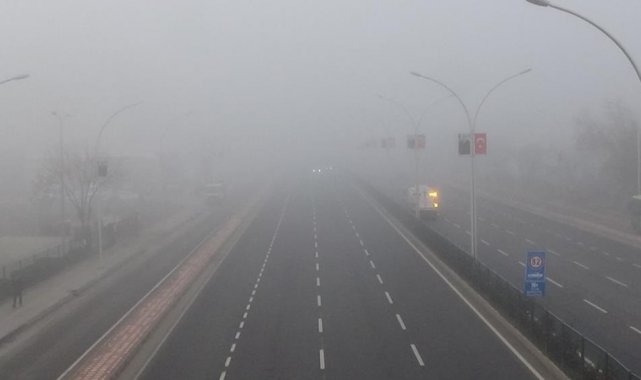 Diyarbakır'da sis nedeniyle bazı uçak seferleri iptal edildi