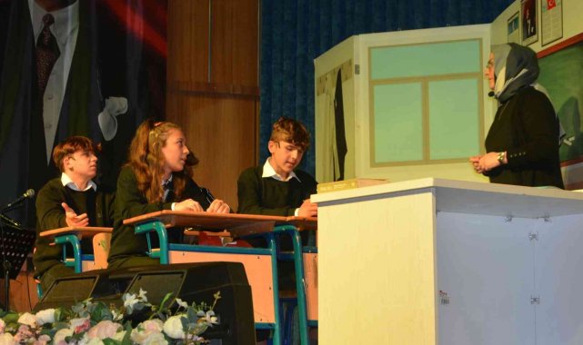 Eğitim neferlerinin günü kutlandı