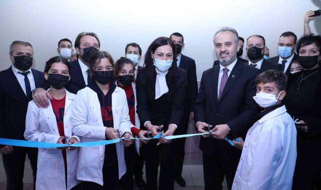 Eğitimde çıta Büyükşehir'le yükseliyor