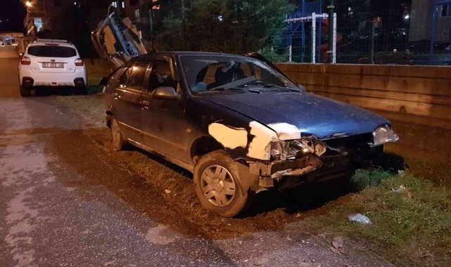 Ehliyetsiz gencin otomobil gezintisi kazayla sonlandı: 5 yaralı