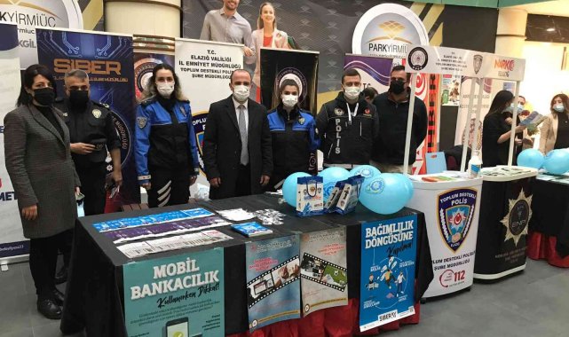 Elazığ'da 'Kadına Şiddete Hayır' stantları kuruldu