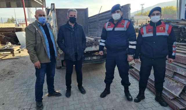 Elazığ&#039;da çalınan inşaat malzemeleri jandarma tarafından bulundu