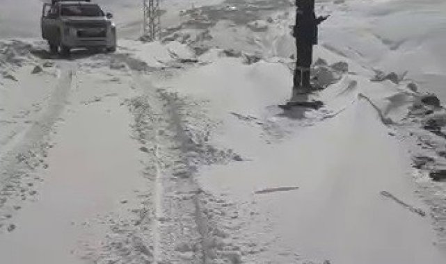 Enerji hatlarındaki arızaya zorlu müdahale