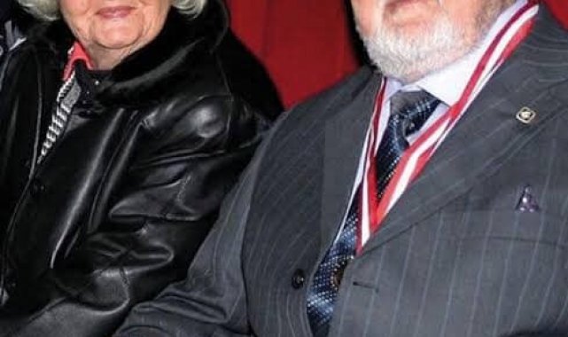 Eşinin ölüm yıldönümünde hayatını kaybetti