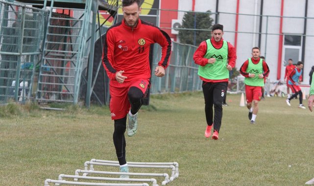 Eskişehirspor Kırşehir Belediyespor maçına hazırlanıyor
