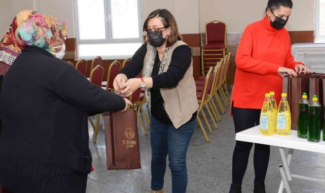 Ev hanımlarına yangın ve geri dönüşüm semineri