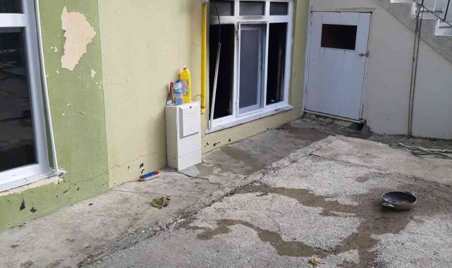 Evi yanan vatandaş destek bekliyor