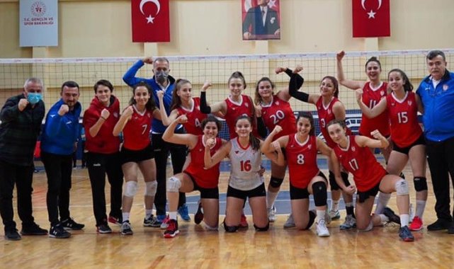 Filenin şimşekleri evinde ilk galibiyetini aldı