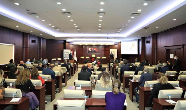 Gaziantep'te zeytin ve zeytinyağı verimliliği için analiz eğitimi