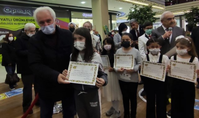 Geleceğin ressamlarından sergi