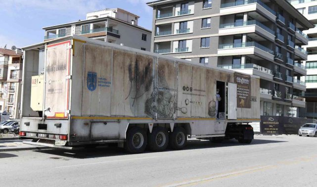 Halk Ekmek mobil araçları sahaya çıkıyor